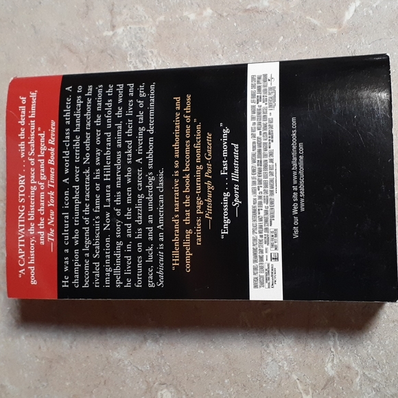 Seabiscuit:An American Legend by Laura Hillenbrand, Nonfiction Book - Picture 4 of 8